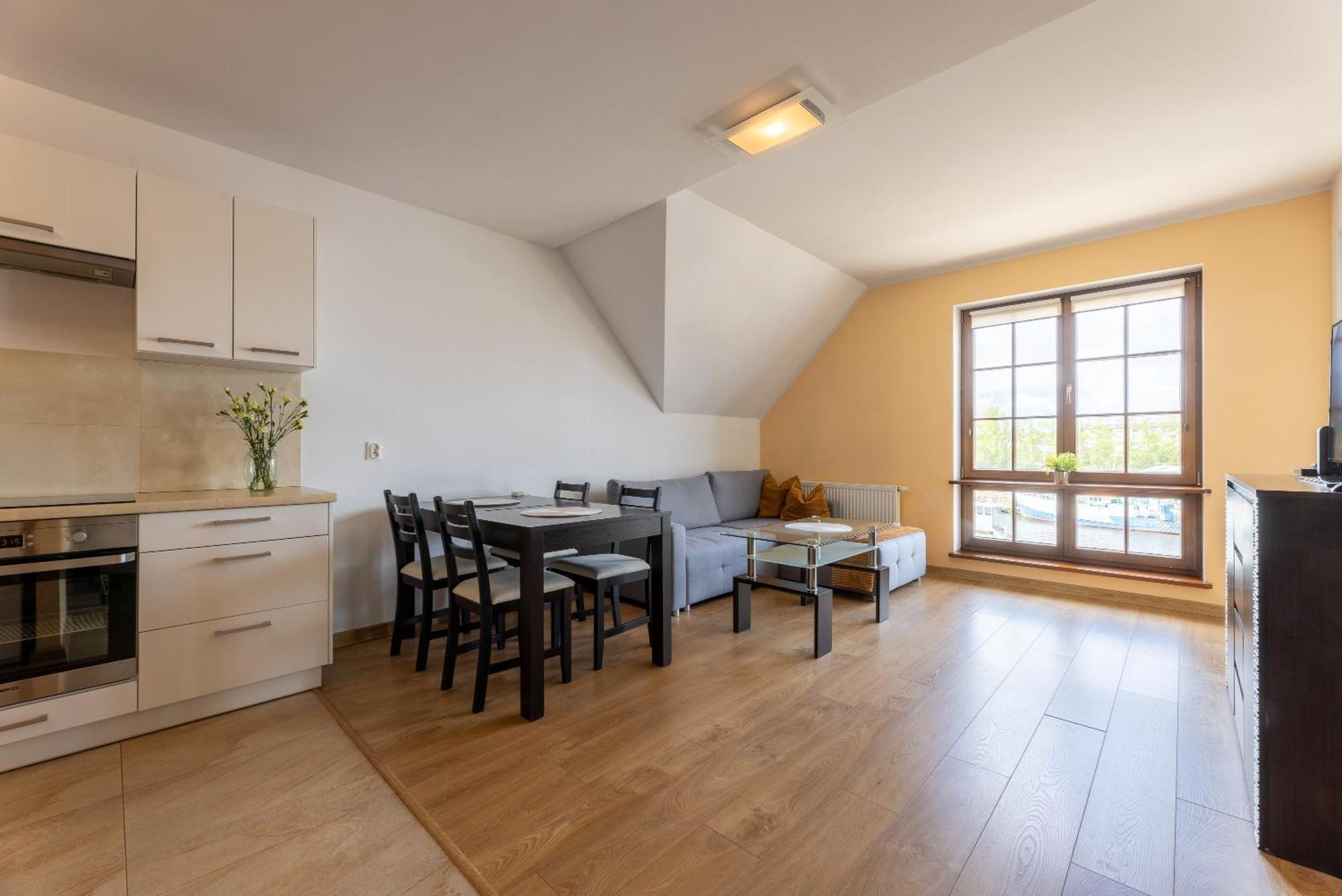 Apartamenty Baltyckie - Bulwar Portowy - Widok Na Port, Centrum, Najlepsza Lokalizacja W Ustce Устка Экстерьер фото